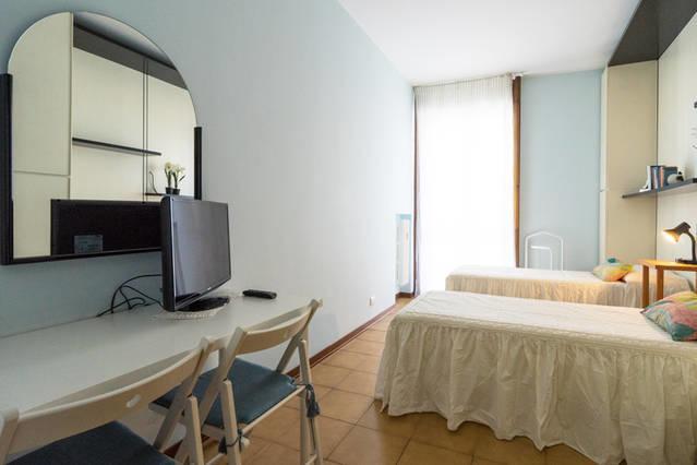 Duomo 15 Minuti Hotel Milánó Kültér fotó